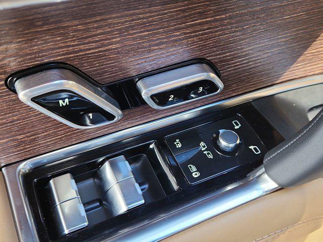 new 2025 Land Rover Range Rover car, priced at $128,865