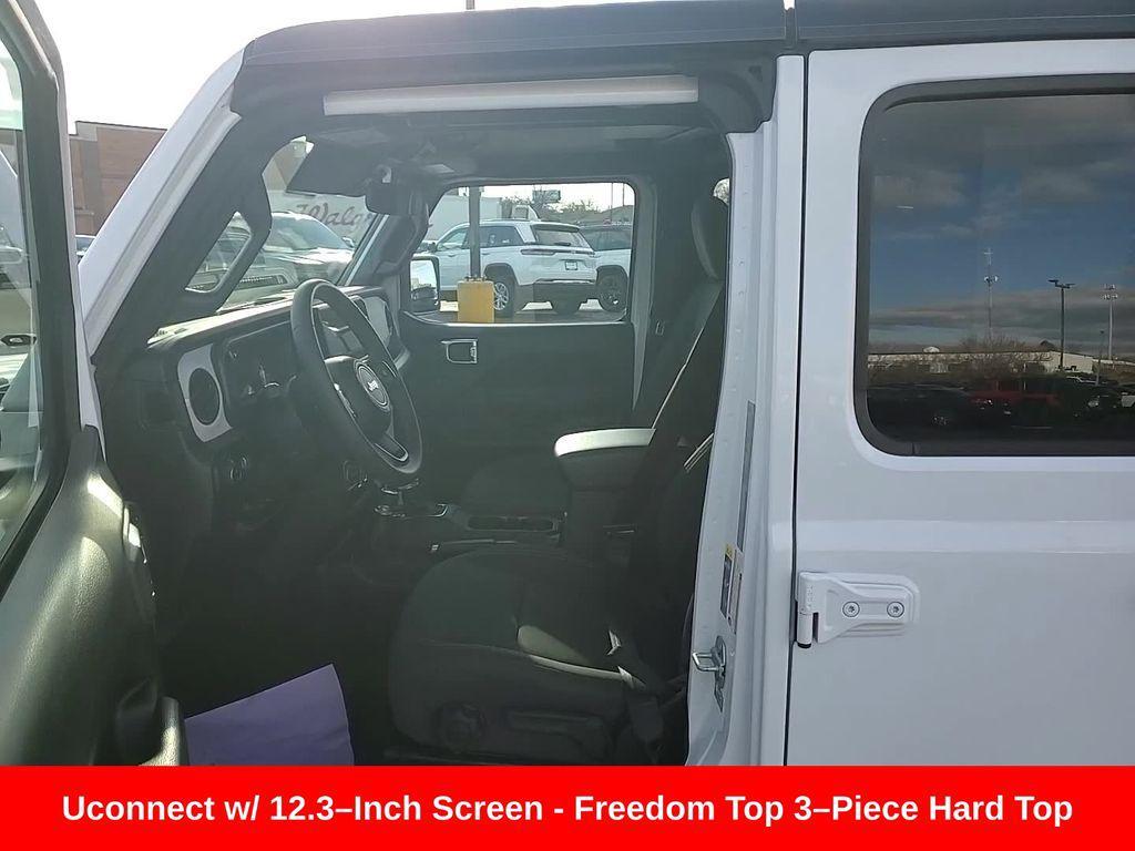 used 2025 Jeep Gladiator car, priced at $35,809