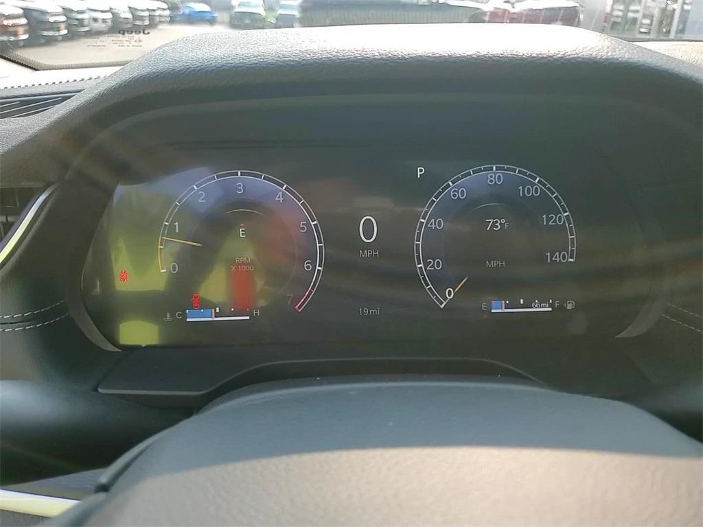 new 2025 Jeep Grand Cherokee car, priced at $34,968