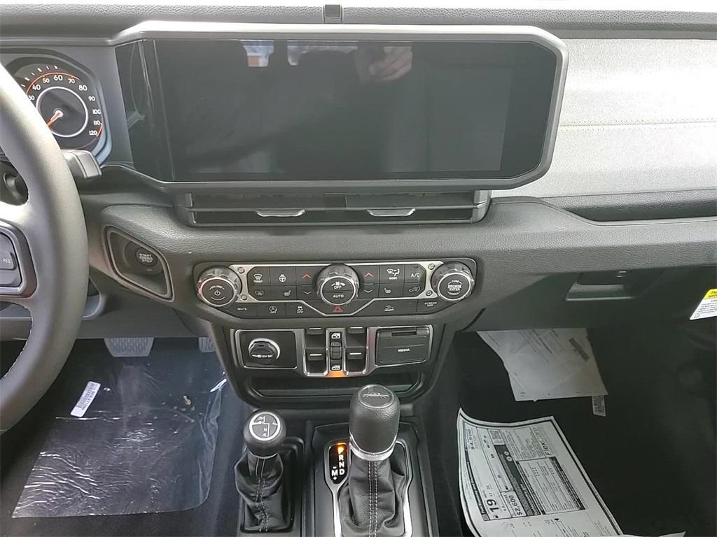 new 2026 Jeep Gladiator car, priced at $49,965