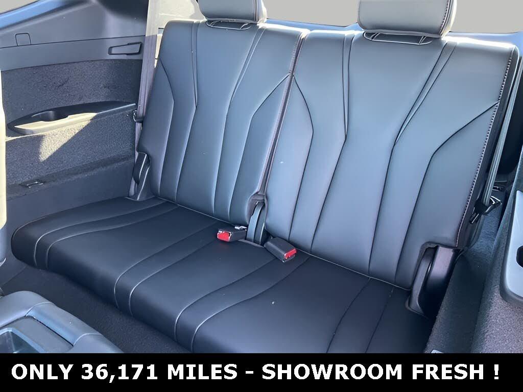 used 2023 Acura MDX car, priced at $39,988