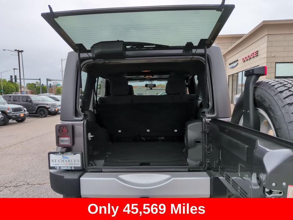 used 2014 Jeep Wrangler Unlimited car, priced at $19,692