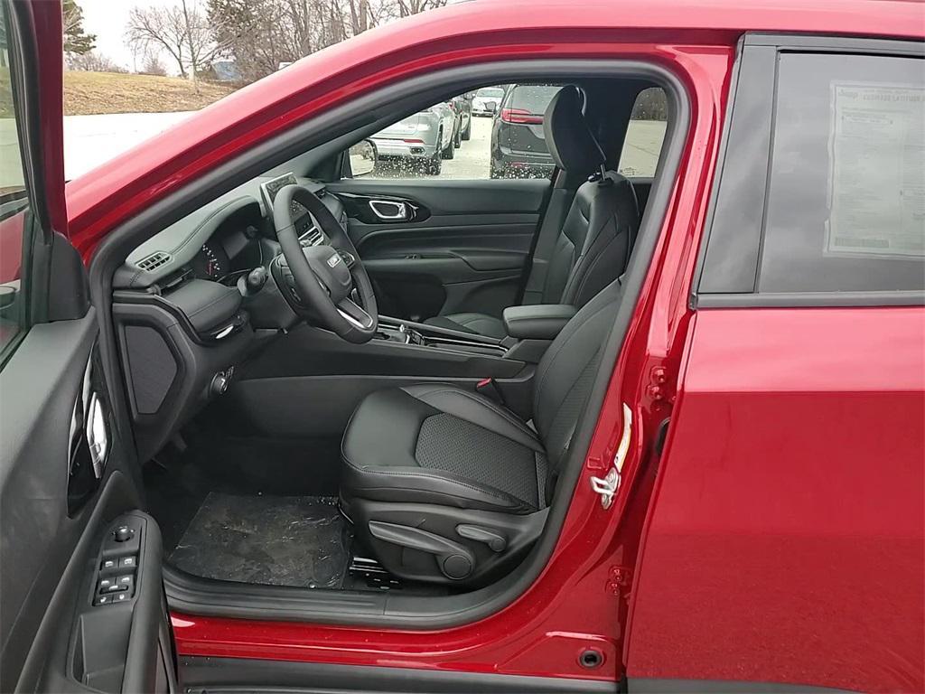 new 2026 Jeep Compass car, priced at $31,025