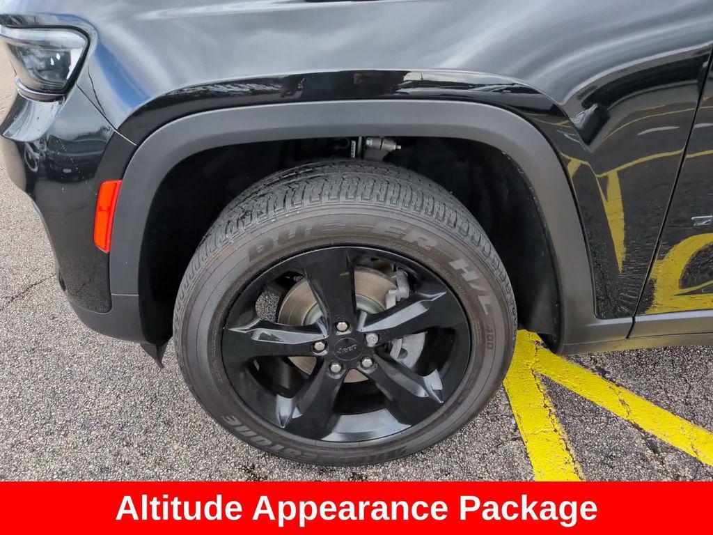 used 2023 Jeep Grand Cherokee car, priced at $30,691