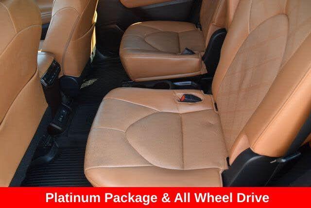 used 2022 Toyota Highlander car, priced at $43,986