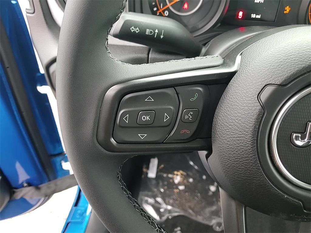 new 2026 Jeep Gladiator car, priced at $47,080