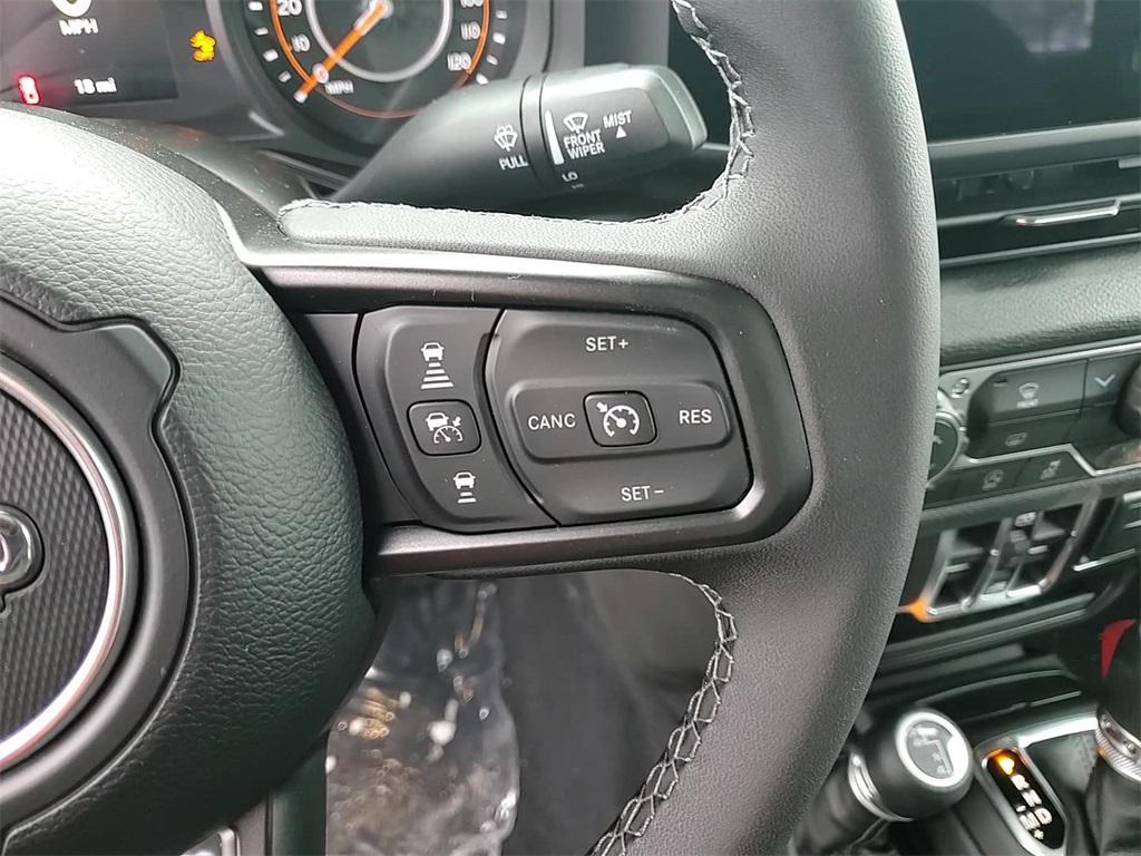 new 2026 Jeep Gladiator car, priced at $47,080