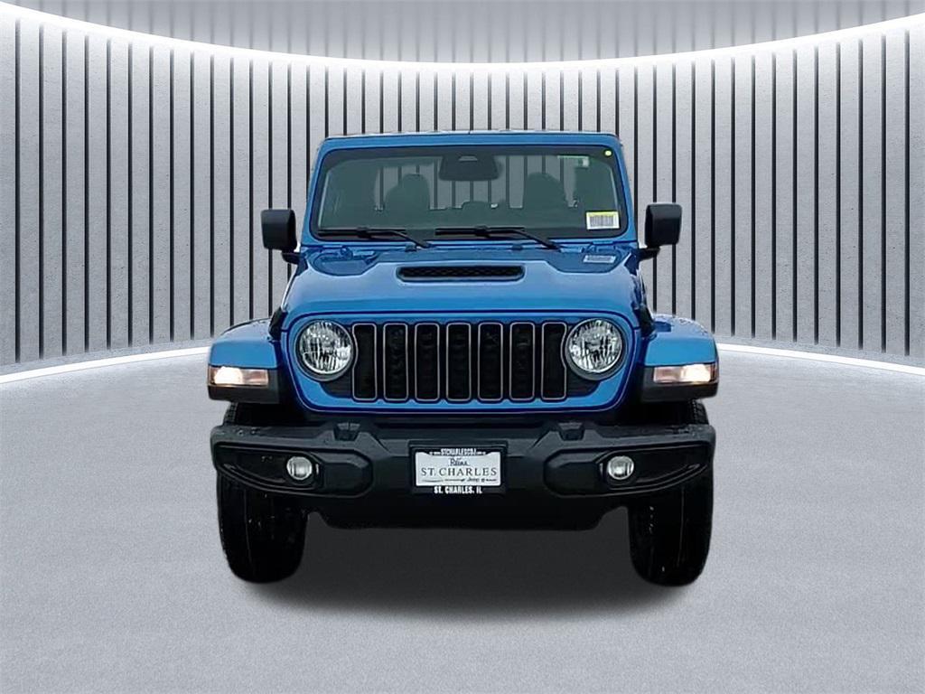 new 2026 Jeep Gladiator car, priced at $47,080