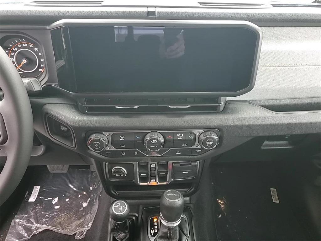 new 2026 Jeep Gladiator car, priced at $47,080