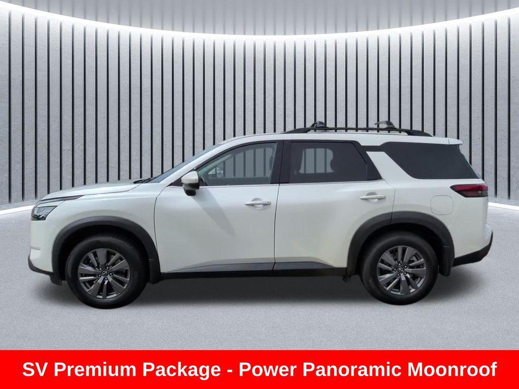 used 2022 Nissan Pathfinder car, priced at $19,301
