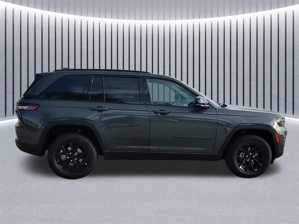 new 2025 Jeep Grand Cherokee car, priced at $47,725
