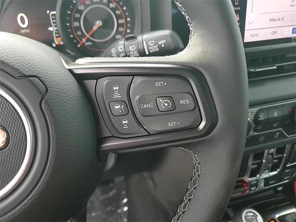 new 2025 Jeep Wrangler car, priced at $56,485