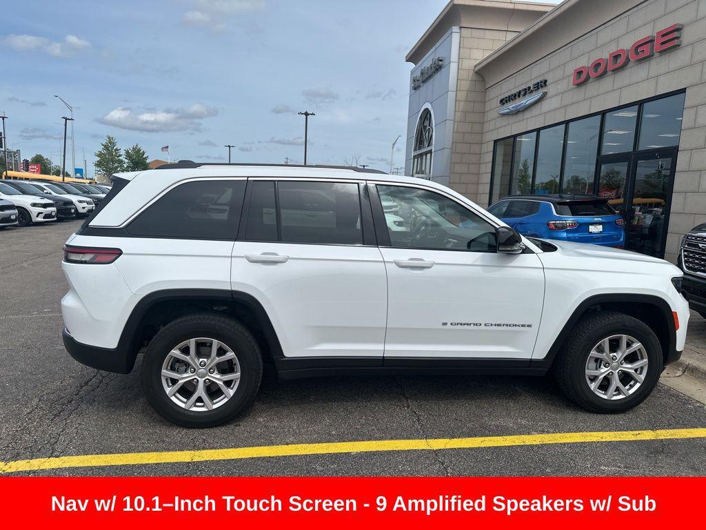 used 2022 Jeep Grand Cherokee car, priced at $28,995