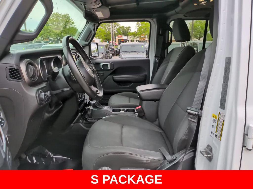 used 2019 Jeep Wrangler Unlimited car, priced at $21,095