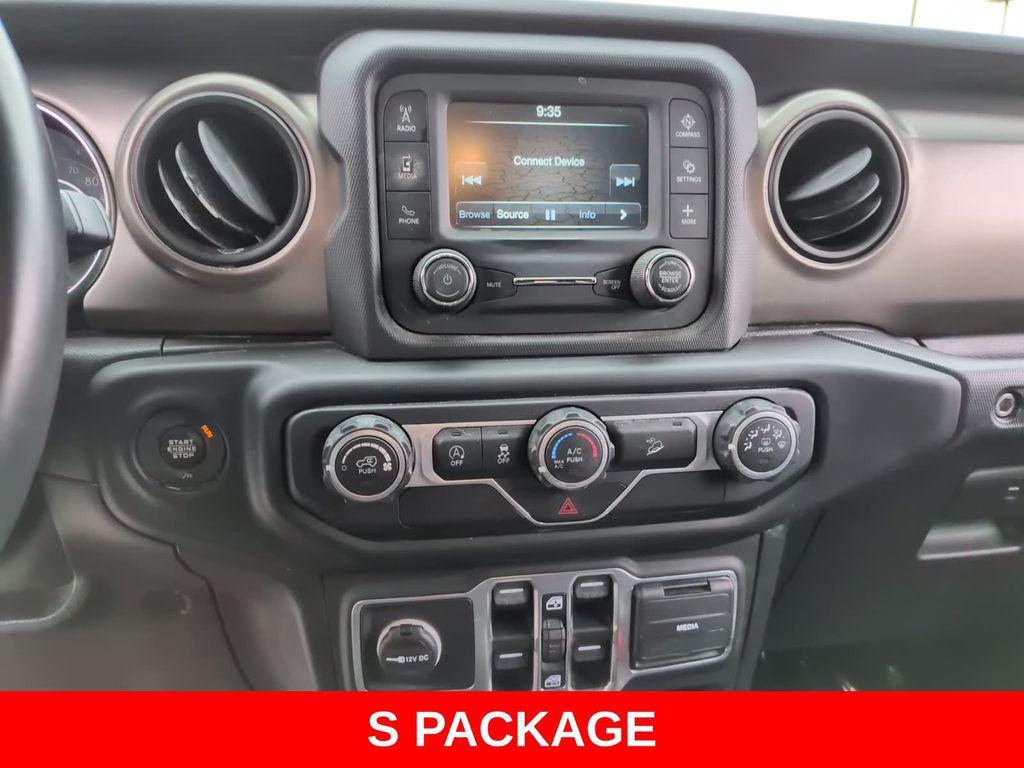 used 2019 Jeep Wrangler Unlimited car, priced at $21,095