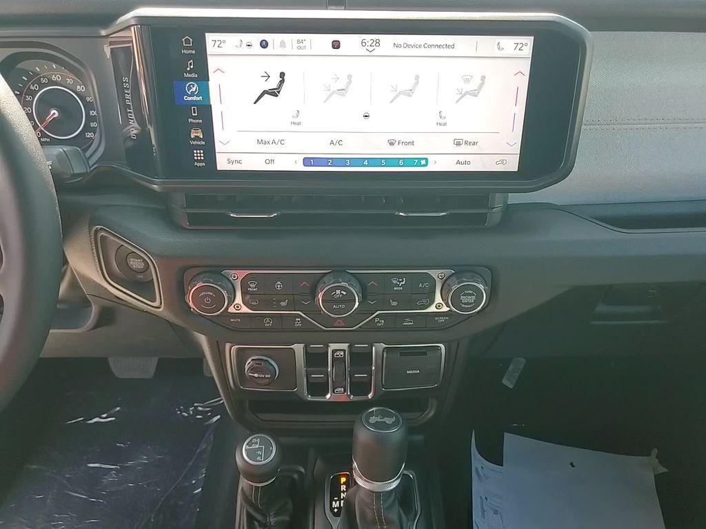 new 2025 Jeep Wrangler car, priced at $46,652