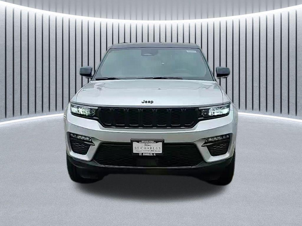 new 2025 Jeep Grand Cherokee car, priced at $42,112