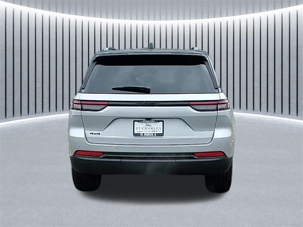 new 2025 Jeep Grand Cherokee car, priced at $46,112