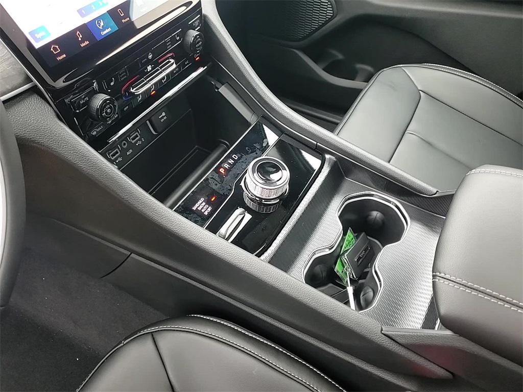 new 2025 Jeep Grand Cherokee car, priced at $46,112