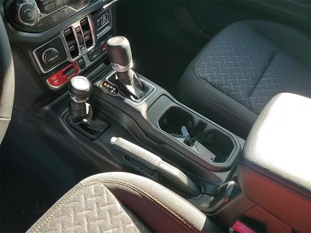 new 2026 Jeep Gladiator car, priced at $56,980