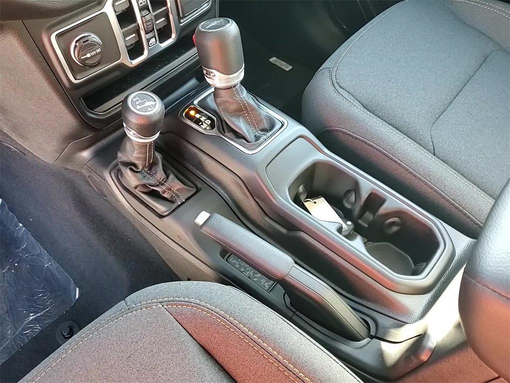 new 2026 Jeep Gladiator car, priced at $50,465