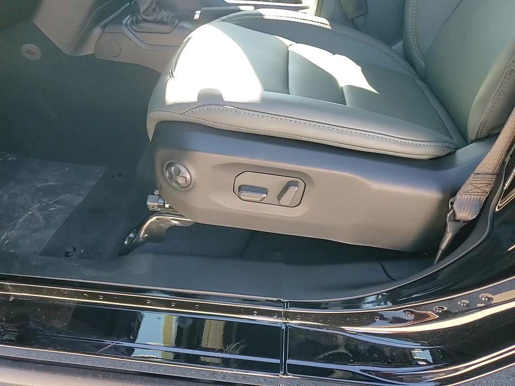 new 2026 Jeep Gladiator car, priced at $57,933