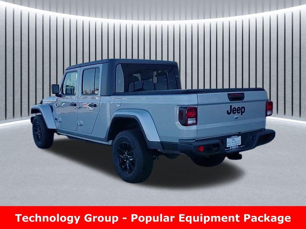used 2022 Jeep Gladiator car, priced at $30,788