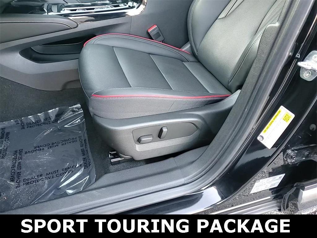 used 2023 Buick Envision car, priced at $20,888