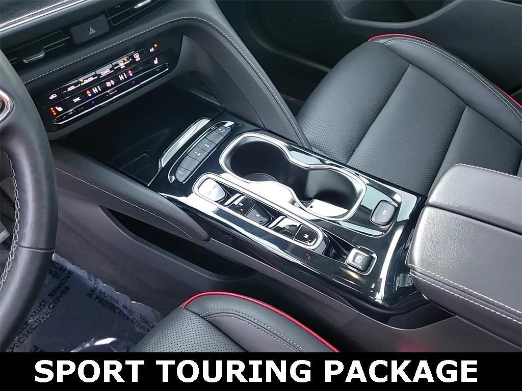 used 2023 Buick Envision car, priced at $20,888