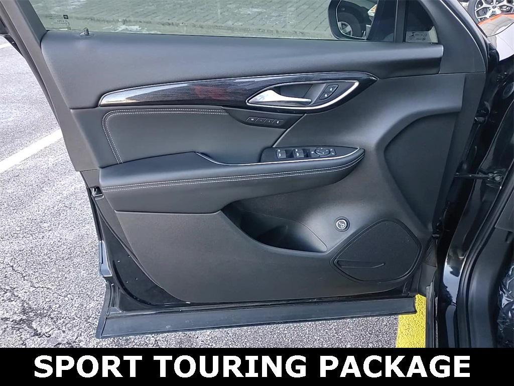 used 2023 Buick Envision car, priced at $20,888