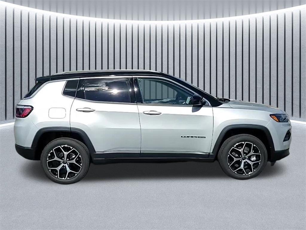 new 2026 Jeep Compass car, priced at $30,462