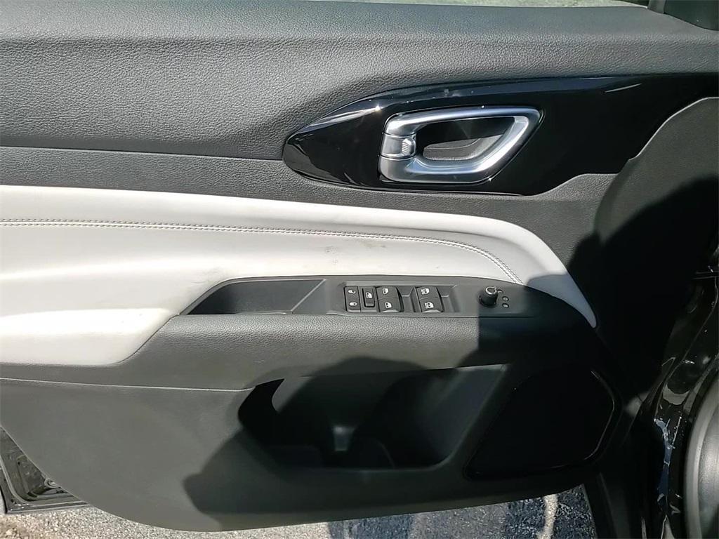 new 2026 Jeep Compass car, priced at $30,522