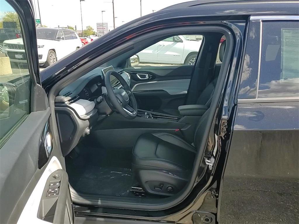 new 2026 Jeep Compass car, priced at $30,522