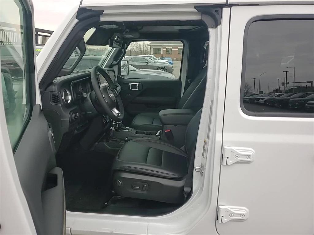 new 2026 Jeep Wrangler car, priced at $54,355