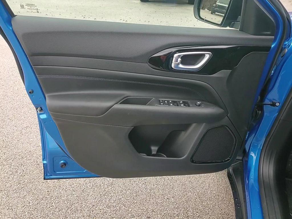 new 2026 Jeep Compass car, priced at $29,513