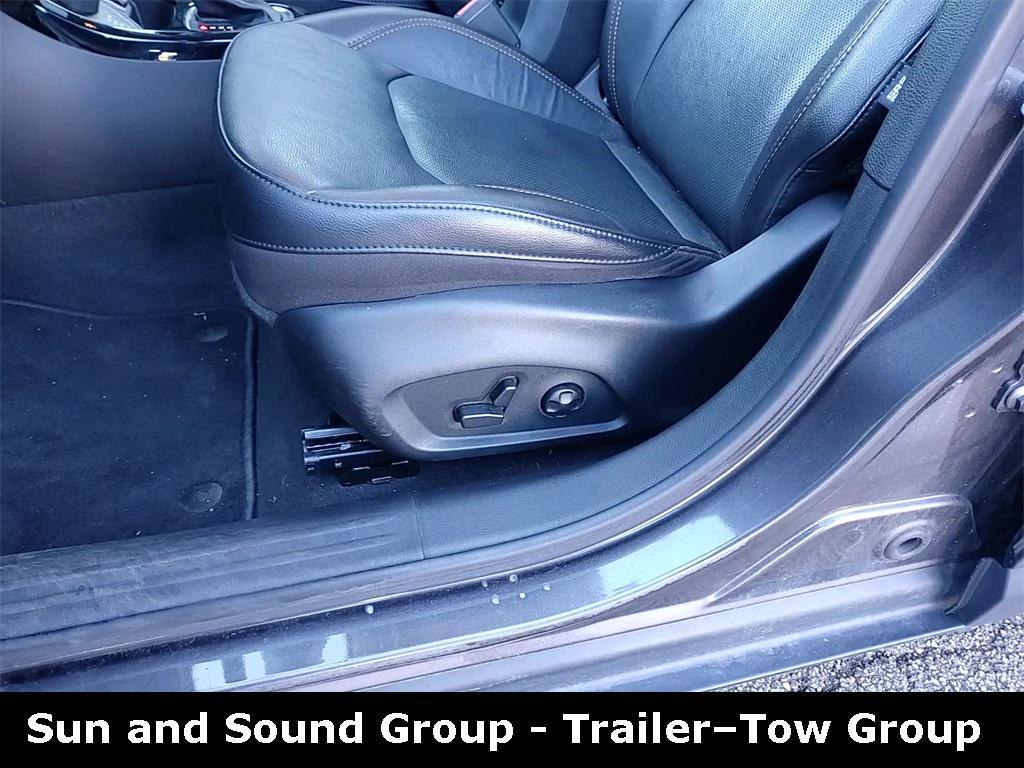 used 2021 Jeep Compass car, priced at $22,988