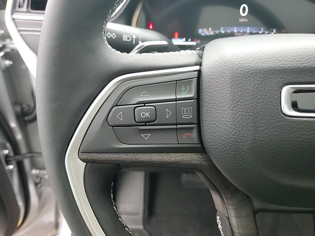 new 2025 Jeep Grand Cherokee L car, priced at $41,399