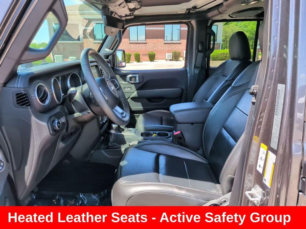 used 2018 Jeep Wrangler Unlimited car, priced at $27,203