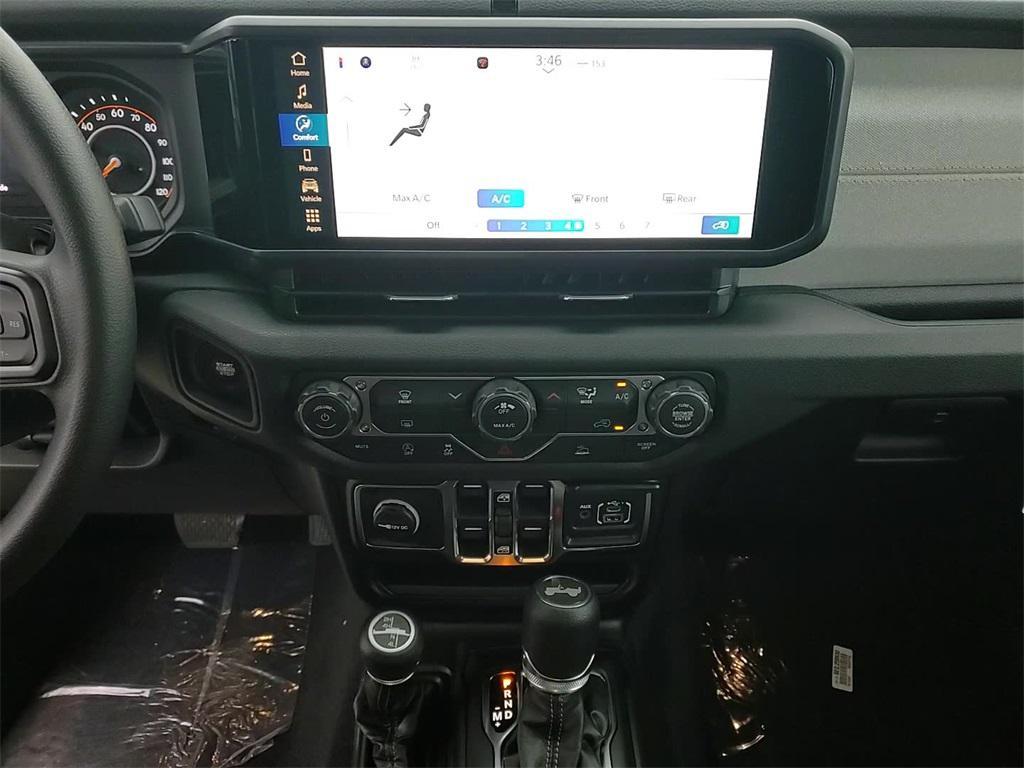 new 2026 Jeep Wrangler car, priced at $41,135