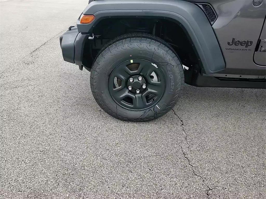 new 2026 Jeep Wrangler car, priced at $41,135