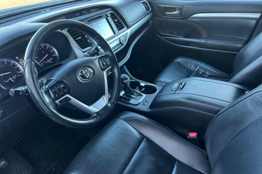 used 2019 Toyota Highlander car, priced at $19,998