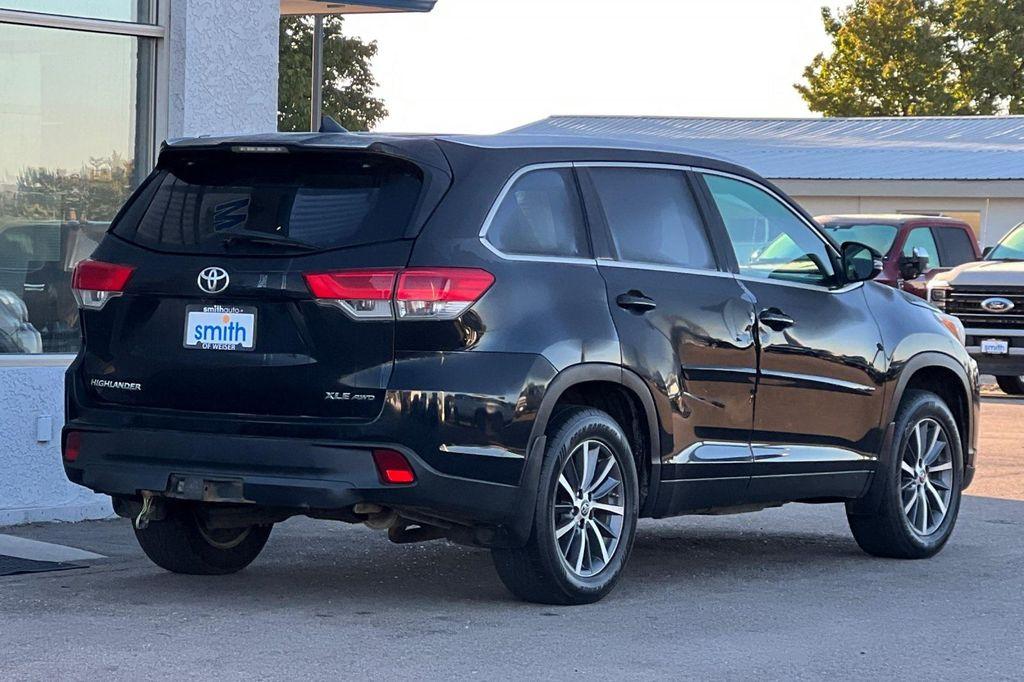 used 2019 Toyota Highlander car, priced at $19,998