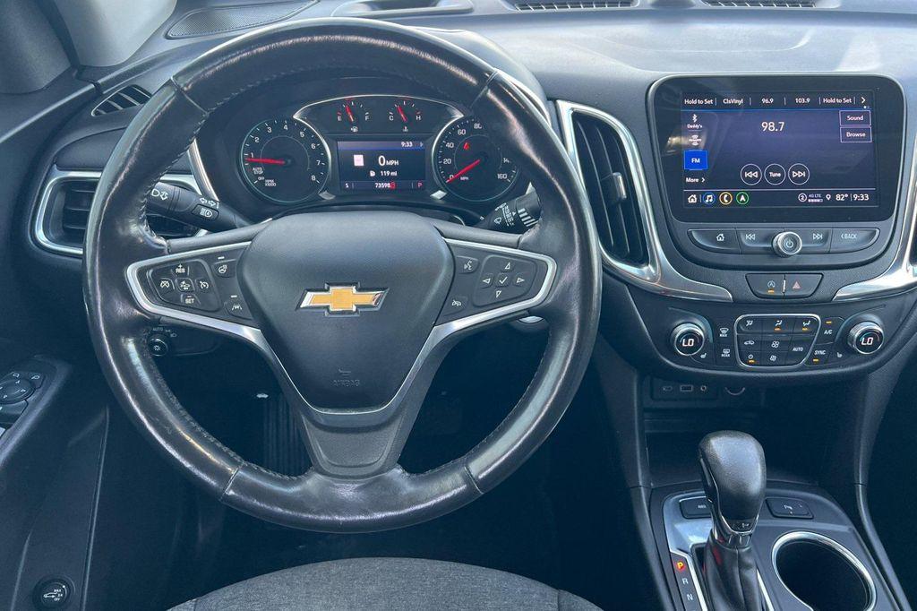 used 2022 Chevrolet Equinox car, priced at $21,996