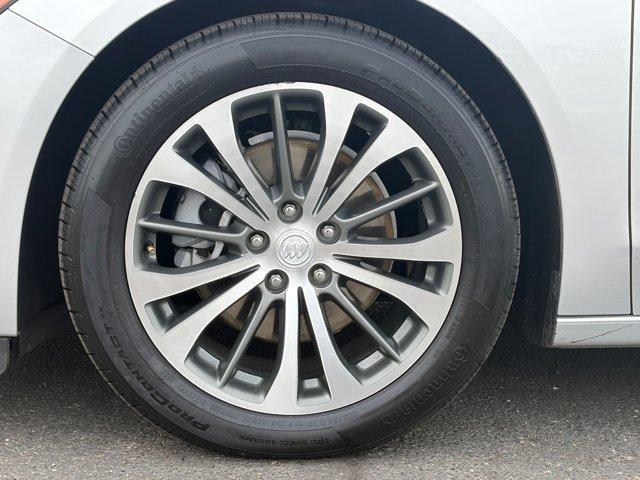 used 2017 Buick LaCrosse car