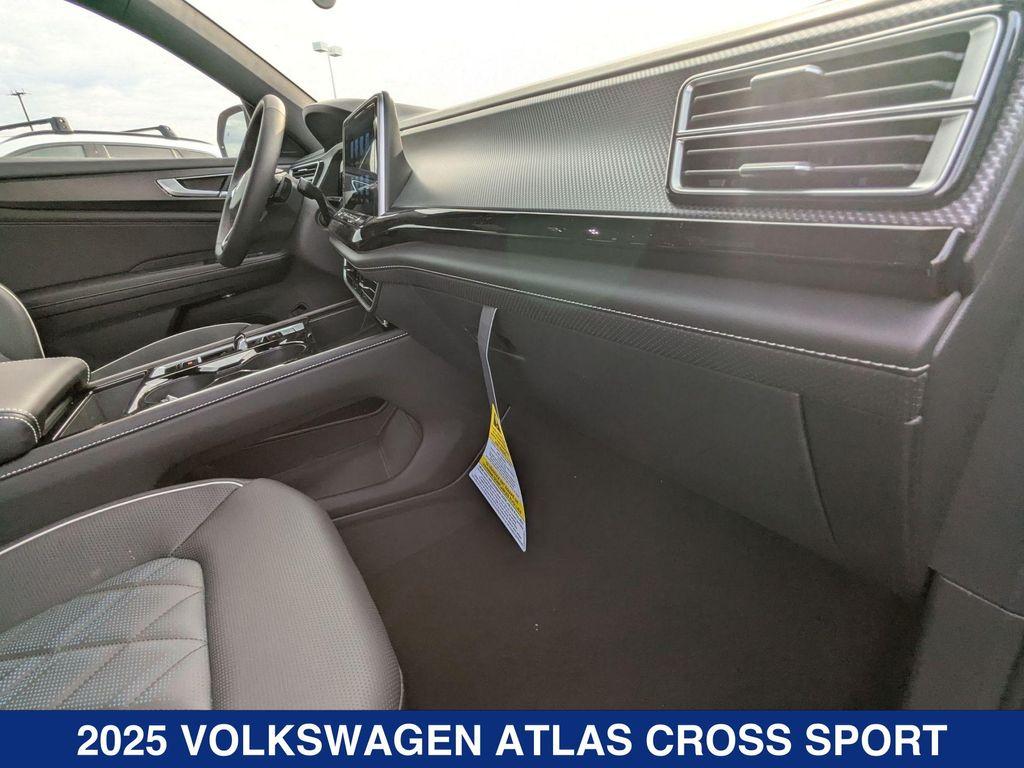new 2025 Volkswagen Atlas car, priced at $55,246