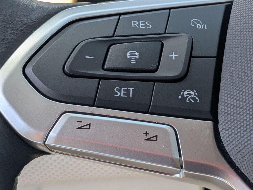 used 2025 Volkswagen Atlas car, priced at $34,695