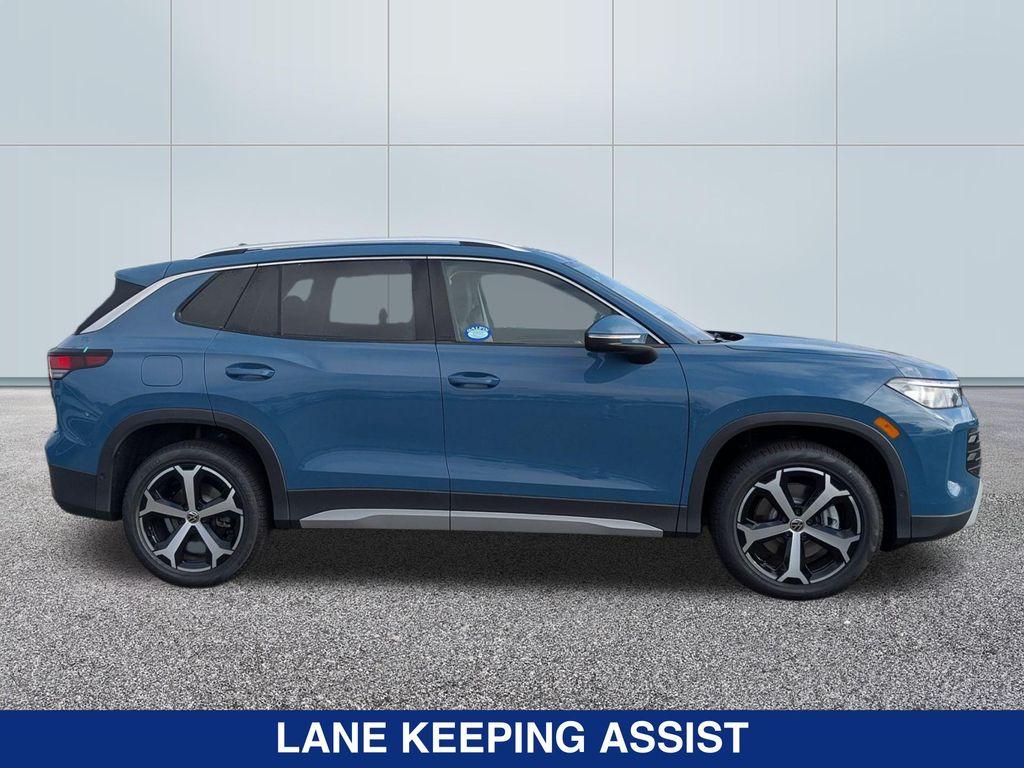 new 2025 Volkswagen Tiguan car, priced at $38,337