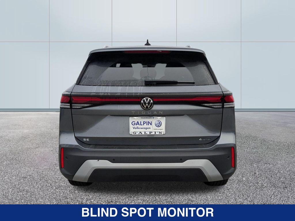 new 2025 Volkswagen Tiguan car, priced at $37,882