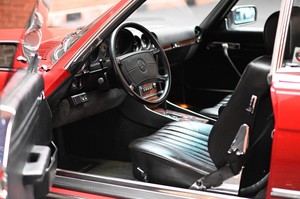 used 1987 Mercedes-Benz 560SL car, priced at $28,000