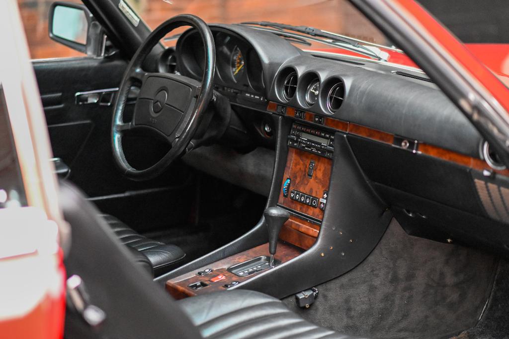 used 1987 Mercedes-Benz 560SL car, priced at $28,000